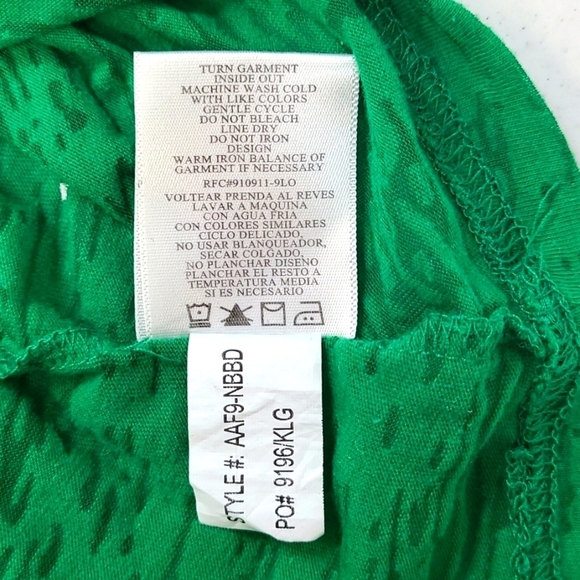 Rocket Girl All Access Everyone Loves An Irish Girl Burnout Tee Size 14 - Picture 6 of 6